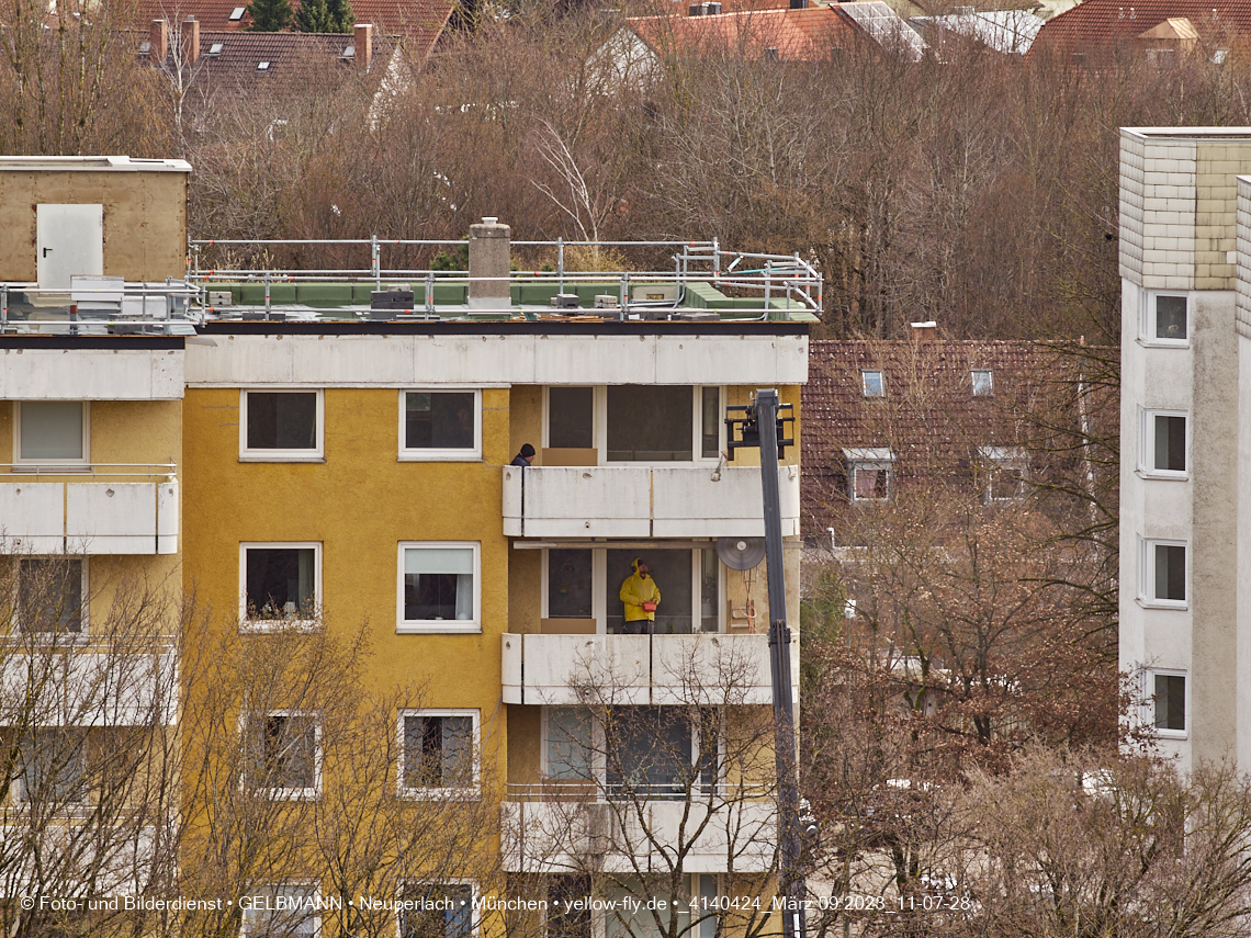 09.03.2023 - Fassadensanierung und Balkonentfernung am Karl-Marx-Ring 57c